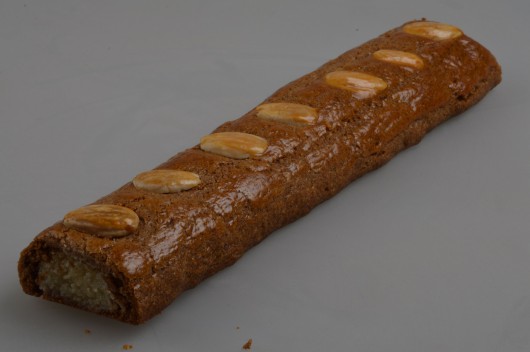 Gevulde speculaasstaaf